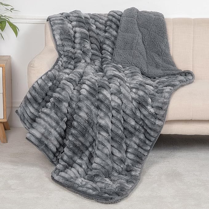 Sherpa Fleece Weighted Blanket with 3D Ribbed Stripes, 15 lbs Soft Flannel Heavy Throw Blanket for Couch Full Size Bed, Heavy Thick Blankets with Glass Beads, Great for Deep Sleep, 60" x 80"