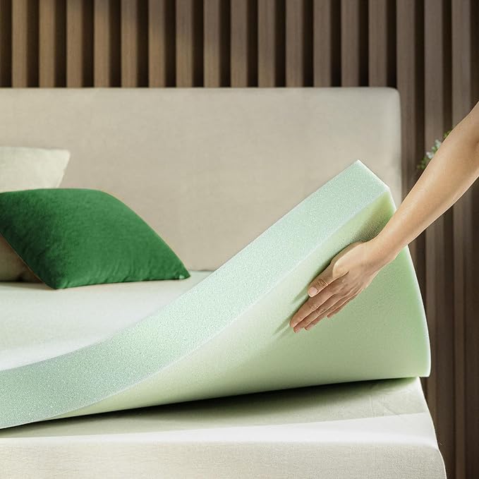 ZINUS 4 Inch Green Tea Memory Foam Mattress Topper, Pressure-Relieving Layer, Ideal for Back Pain Relief, Compact WONDERBOX Packaging, CertiPUR-US Certified, Short Queen