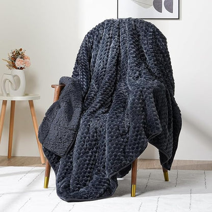Wemore Fleece Weighted Blanket for Adults (60" x 80" 20lbs, Grey-Blue), Dual Sided Cozy Soft Sherpa Heavy Blanket, 3D Imitation Turtle Shell Warm Jacquard Flannel Weighted Blankets for Couch and Bed