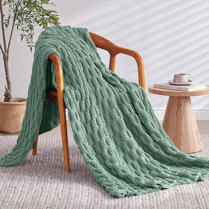Knitted Weighted Blanket for Adult, No Beads Heavy Blanket 60” x 80'' 12lbs, Breathable Chunky Knit Blanket, Cooling Weighted Blanket for Hot Sleepers, Christmas Home Decor (Light Green)