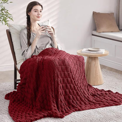 Knitted Weighted Blanket for Adults, 50' x 60'' 10lbs, Breathable Chunky Knit Blanket, Cooling for Hot Sleepers, Christmas Home Decor (Red)