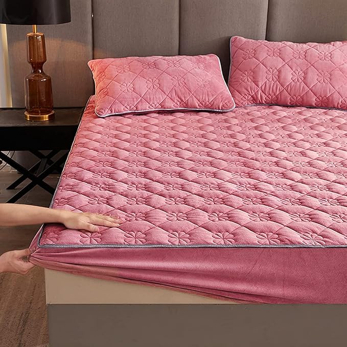 Milk Velvet Checkered Bedding Mattress Cover, Super Soft Elastic Bed Sheets with Pillowcase - Washable 12'' Deep Pocket Mattress Pad