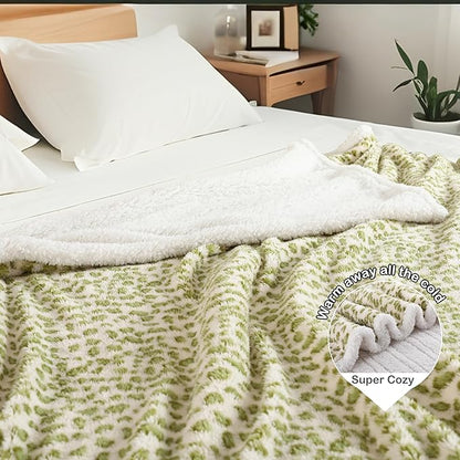 Electric Heated Blanket Throw Size 50"×60" with 9 Heating Levels & 1-10 Hs auto Off, Heating Throw Double Sided Sherpa, Energy Efficient, Machine Washable, Leopard Print Green & White