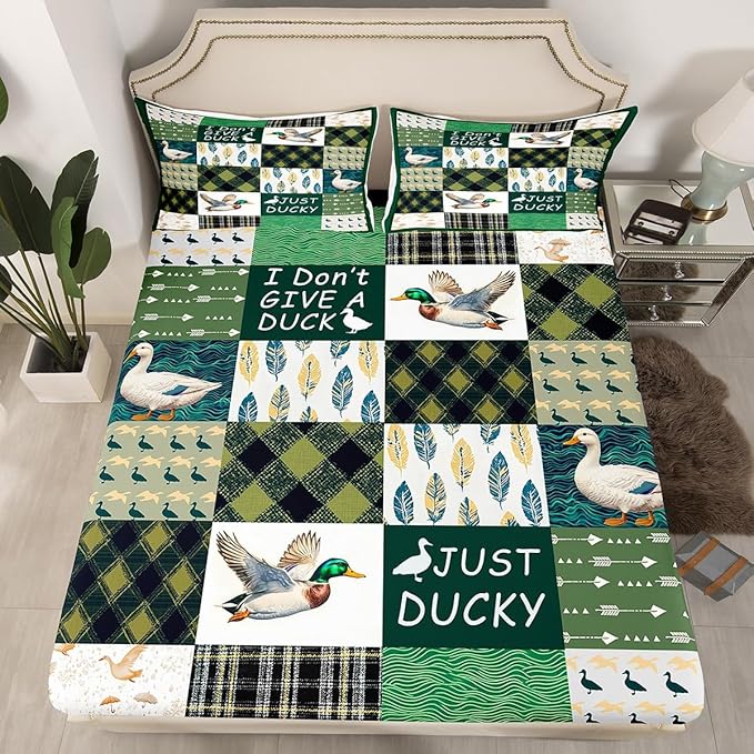 Mallard Duck Kids Fitted Sheet Queen Size,Geometric Grids Arrows Patch Bedding Set,Boys Girls Room Decor,Hunting Animal Wildlife Rustic Cabin Bed Cover,Green Bed Sheet,2 Pillowcases(No Top Sheet)