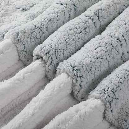 Electric Heated Blanket Full Size 72"×84" with 9 Heating Levels & 1-10Hs Auto Off，Double Sided Plush Sherpa, Energy Efficient, Machine Washable, for Couch & Bed, Light Gradient Blue