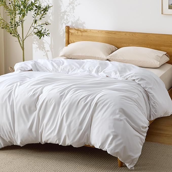 Bedsure Duvet Cover Oversized King Size - Only Includes 1 Duvet Cover (120"x98"), Hotel Luxury Soft Double Brushed All Season Bedding for Kids & Adults, Zipper Closure, NO Comforter, White