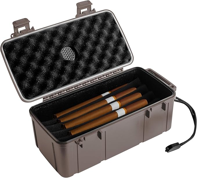 Pardo Cigar Travel Humidor Cigar Box - Durable Waterproof Travel Cigar Case with Built-in Humidifier - Airtight Humidor Box Holds 15 Cigars - Premium Cigars Accessories for Men On The Go