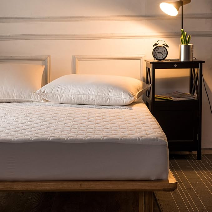 Hani Minna Premium Quilted Fitted Mattress Pad Protector Made with Natural Combed Cotton - Cooling and Breathable Mattress Topper (California King)