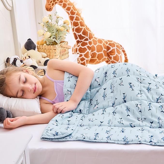 yescool Shark Weighted Blanket 3 Pounds Cooling Weighted Lap Blanket, Heavy Blankets for Sleeping, Weighted Throw Blanket Gift for 20-40lbs, 36"x48"