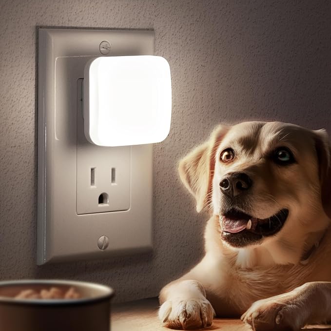 Briignite LED Night Lights Plug into Wall, 4 Pack Nightlights with Light Sensor Dusk to Dawn, 0.3W Square Plug in Night Light for Kids, 5000K Cool White Night Light for Bathroom Bedroom Kitchen