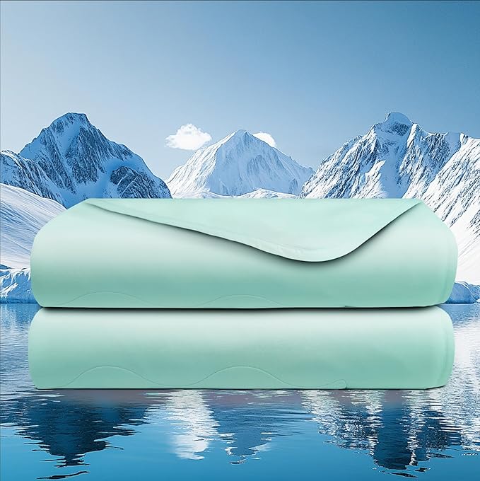 Cooling Blanket, Cooling Comforter Full Size - Lightweight, Breathable Summer Quilt for Hot Sleepers, Soft & Hypoallergenic Bedding, Green Twin/Full Quilt (79"x90")
