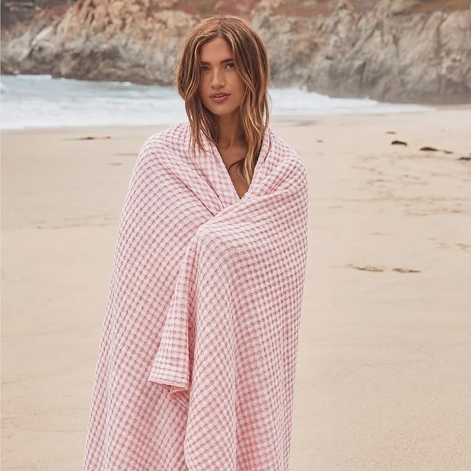 Bedsure Cooling Cotton Waffle King Size Blanket - Lightweight Breathable Blanket of Rayon Derived from Bamboo for Hot Sleepers, Luxury Throws for Bed, Couch and Sofa, Pink, 104x90 Inches