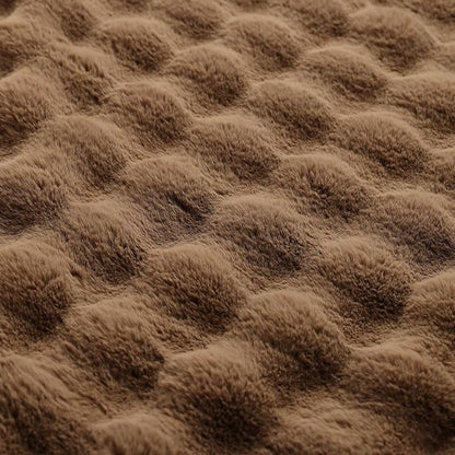 YnM Ultra-Soft Weighted Blanket, Fluffy Bubble Cuddle Heavy Bed Blanket, Plush Faux Fur Big Comforter, Soft & Warm Home Decor Piece (Brown, 90''x104'' 20lbs, King/Ca King)
