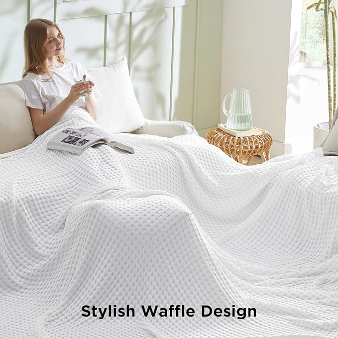 Bedsure Cooling Cotton Waffle Oversized King Blanket - Lightweight Breathable Blankets Rayon Derived from Bamboo for Hot Sleepers, Luxury Throws for Bed and Sofa, White, 120x96 Inches