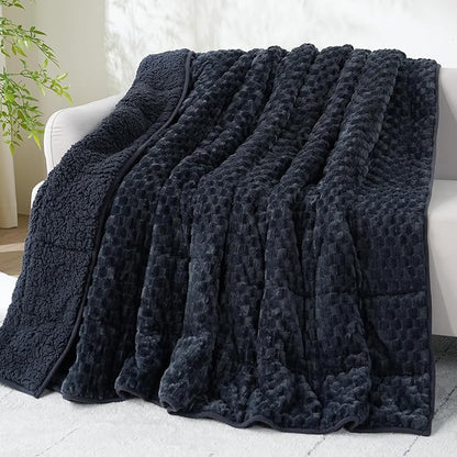 Drewin 15lbs Weighted Blanket for Adults, Ultra-Cozy Warm Jacquard Sherpa Weighted Blanket, 3D Turtleback Pattern Soft Thick Heavy Blanket for Sofa Bed, 60 x 80 inches, Grey Blue