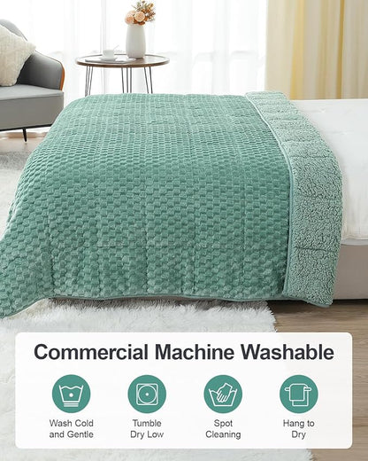 Super Soft Luxury Fleece Sherpa Weighted Blanket 15 lbs for Adults, Turtle Shell Fuzzy Cozy Warm Weighted Throw for Winter, Ceramic Beads Washable Heavy Blankets for Couch Bed, Sage Green, 60" x 80"