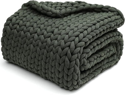 YnM Weighted Blanket, Handmade Chunky Knitted Design, Soft and Cozy, Temperature Regulating and Breathable, Machine Washable Throw for Sleep or Home Decor (Forest Green, 80x87 Inch, 25lbs)