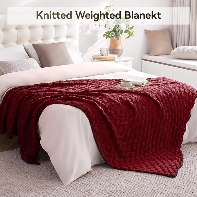 Knitted Weighted Blanket for Adult, No Beads Heavy Blanket 48” x 72'' 15lbs, Breathable Chunky Knit Blanket, Cooling Weighted Blanket for Hot Sleepers, Christmas Home Decor (Red)