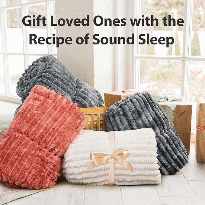 Sherpa Fleece Weighted Blanket with 3D Ribbed Stripes, 15 lbs Soft Flannel Heavy Throw Blanket for Couch Full Size Bed, Heavy Thick Blankets with Glass Beads, Great for Deep Sleep, 60" x 80"