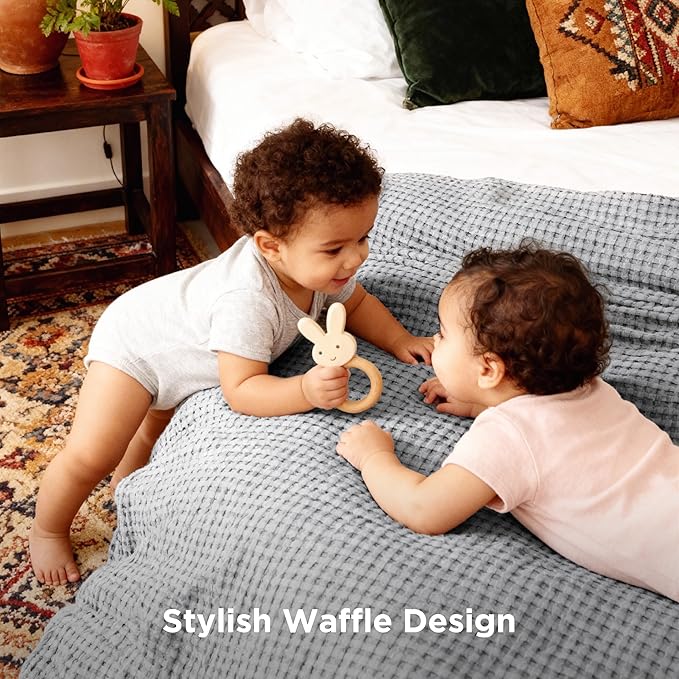 Bedsure Cooling Cotton Waffle Full Size Blanket - Lightweight Breathable Blanket of Rayon Derived from Bamboo for Hot Sleepers, Luxury Throws for Bed, Couch and Sofa, Grey, 80x90 Inches
