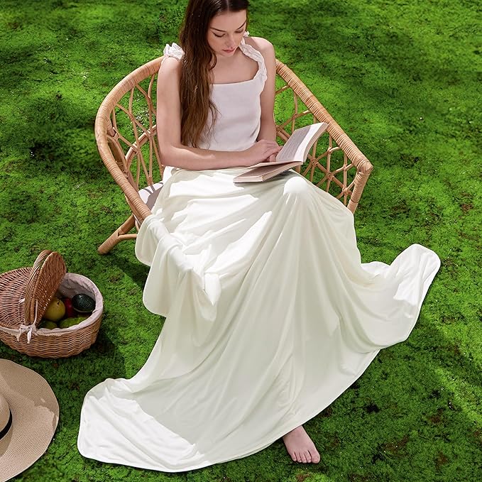Bedsure Off White Cooling Blanket Twin XL for Hot Sleepers - Summer Cold Blanket with Rayon Derived from Bamboo for Twin Size Bed, Ice Cool Cold Lightweight Arc-Chill Thin Summer Bedding, 60x90