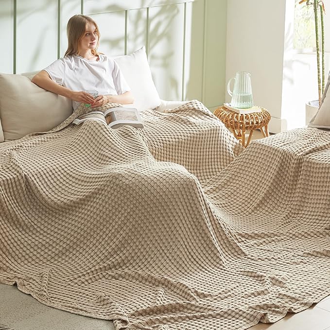 Bedsure Cooling Cotton Waffle Oversized King Blanket - Lightweight Breathable Blankets Rayon Derived from Bamboo for Hot Sleepers, Luxury Throws for Bed and Sofa, 120x96 Inches