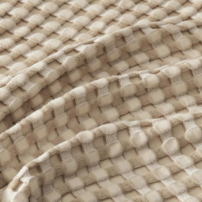 Bedsure Cooling Cotton Waffle Full Size Blanket - Lightweight Breathable Blanket of Rayon Derived from Bamboo for Hot Sleepers, Luxury Throws for Bed, Couch and Sofa, Light Brown, 80x90 Inches