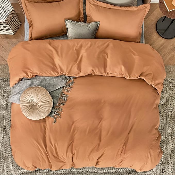 Bedsure Duvet Cover Full Size - Soft Double Brushed Bedding Set for Kids & Adults, Zipper Closure, 3 Pieces, Includes 1 Duvet Cover (80"x90") & 2 Pillow Shams, NO Comforter, Burnt Orange