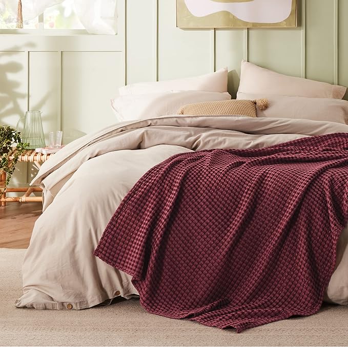 Bedsure Cooling Cotton Waffle Twin XL Blanket - Lightweight Breathable Blanket of Rayon Derived from Bamboo for Hot Sleepers, Luxury Throws for Bed, Couch and Sofa, Dark Red, 66x90 Inches