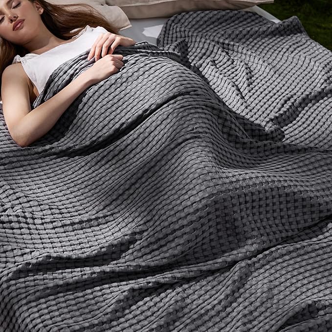 Bedsure Cooling Cotton Waffle Full Size Blanket - Lightweight Breathable Blanket of Rayon Derived from Bamboo for Hot Sleepers, Luxury Throws for Bed, Couch and Sofa, Dark Grey, 80x90 Inches
