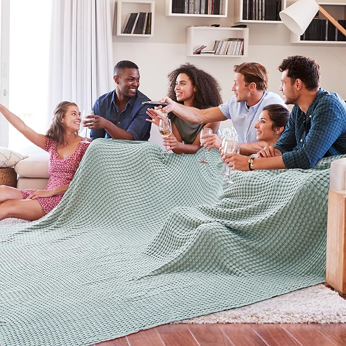Bedsure Cooling Cotton Waffle Oversized King Blanket - Lightweight Breathable Blankets Rayon Derived from Bamboo for Hot Sleepers, Luxury Throws for Bed and Sofa, Mint Green, 120x96 Inches