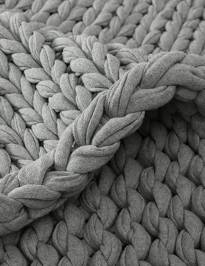 YnM 100% Cotton Weighted Blanket, Handmade Chunky Knitted Throw, No fillers Design, Soft and Breathable, Machine Washable Bed Blanket for Sleep or Home Decor (Lighte Grey, 80x84 Inch, 35lbs)