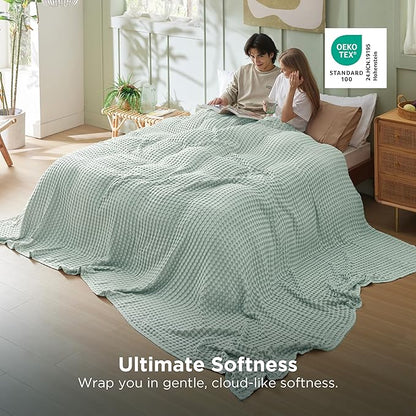 Bedsure Cooling Cotton Waffle Oversized King Blanket - Lightweight Breathable Blankets Rayon Derived from Bamboo for Hot Sleepers, Luxury Throws for Bed and Sofa, Mint Green, 120x96 Inches