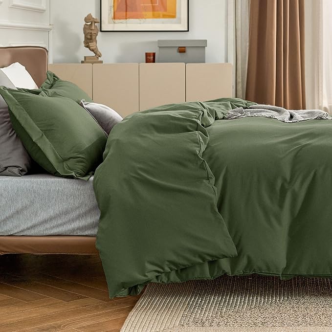 Bedsure Duvet Cover Oversized King Size - Soft Double Brushed Bedding Set for Kids & Adults, Zipper Closure, 3 Pieces, Includes 1 Duvet Cover (120"x98") & 2 Pillow Shams, NO Comforter, Olive Green