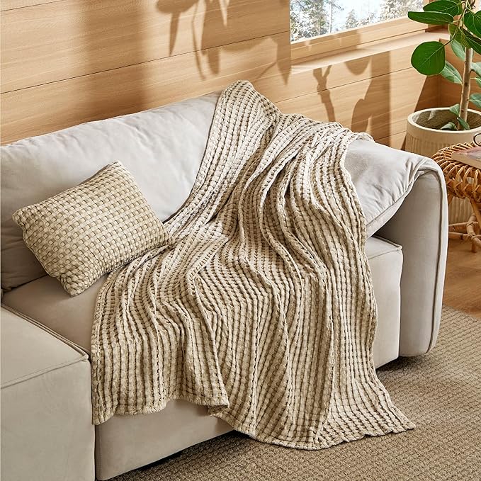 Bedsure 5 Pieces Cotton Comforter Set with Cotton Waffle Throw Blanket - White Queen Comforter, Pillow Shams, Taupe Cooling Blanket of Rayon Derived from Bamboo for Hot Sleepers, Throw Pillow